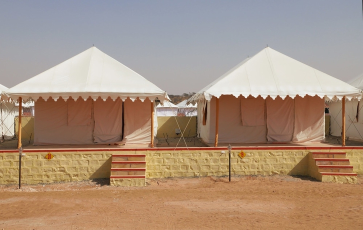 Imagen general del Hotel Singh\'s Royal Desert Resort. Foto 5
