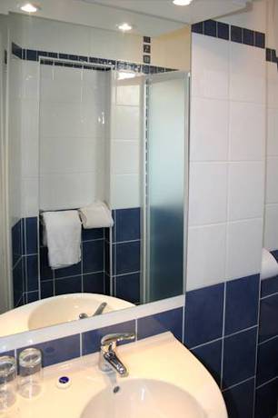 Imagen de la habitación del Hotel Single Fin & Lodge. Foto 3