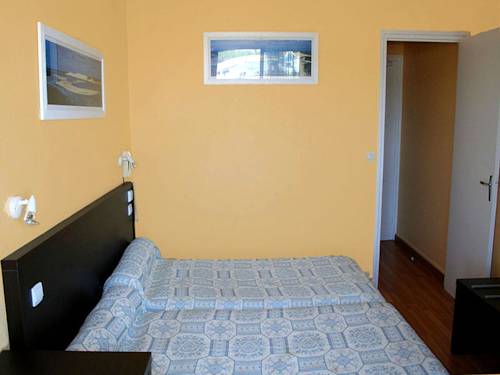 Imagen de la habitación del Hotel Single Fin & Lodge. Foto 11