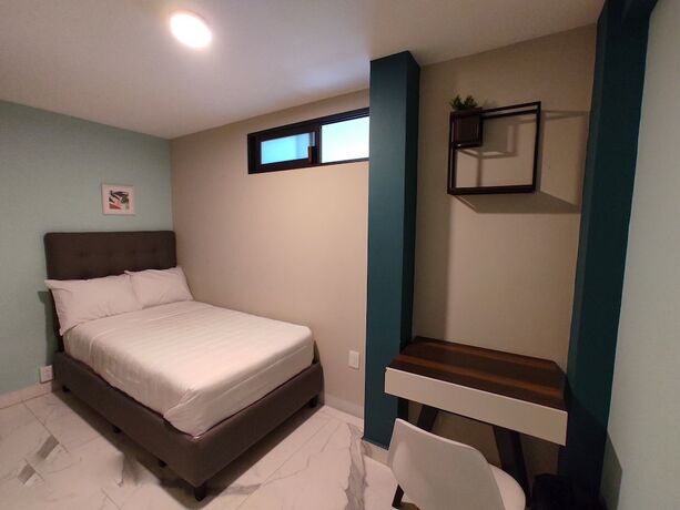 Imagen de la habitación del Hotel Singular S&oacute;crates. Foto 11