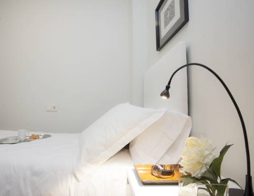 Imagen de la habitación del Hotel Singularstays Mar44. Foto 4