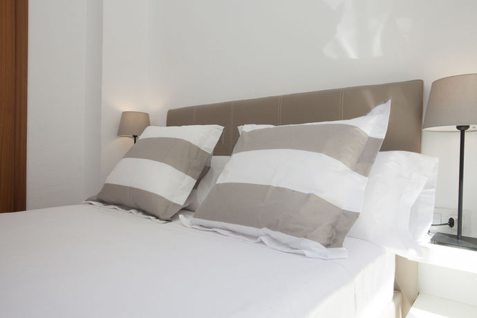 Imagen de la habitación del Hotel Singularstays Mercado Central. Foto 3