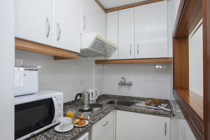 Imagen de la habitación del Hotel Singularstays Mercado Central. Foto 7