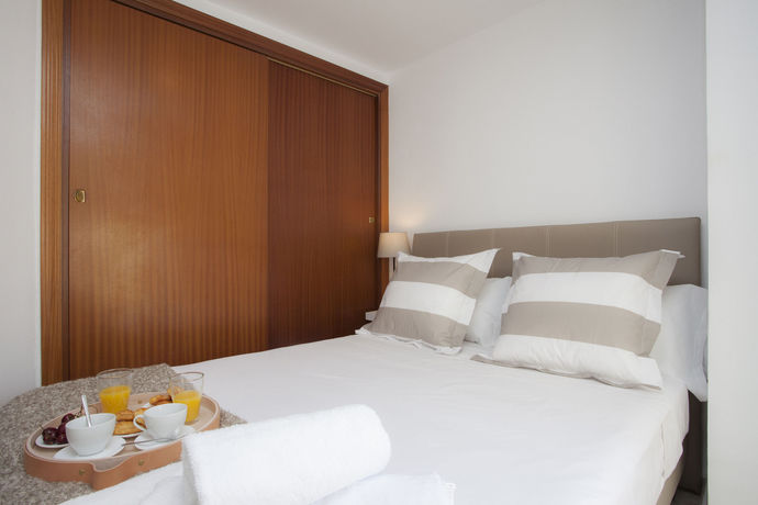 Imagen de la habitación del Hotel Singularstays Mercado Central. Foto 8