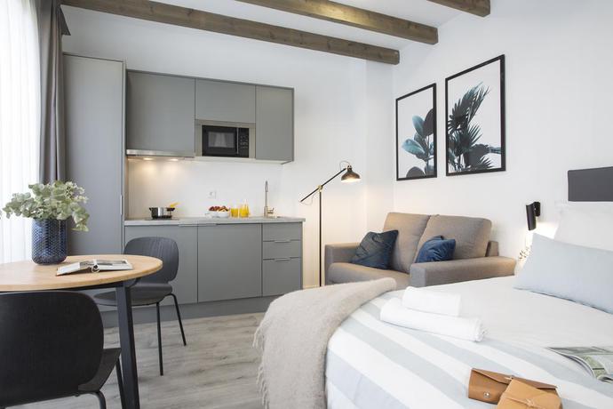 Imagen de la habitación del Hotel Singularstays Parque Central. Foto 4