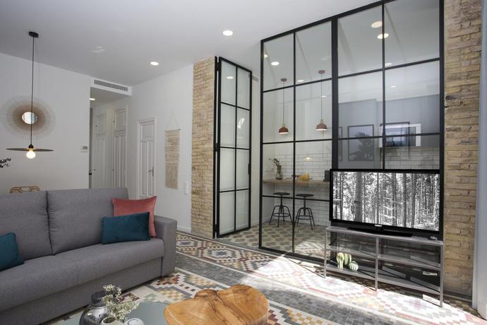 Imagen de la habitación del Hotel Singularstays Parque Central. Foto 16