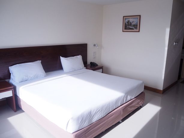Imagen de los interiores del Hotel Sinkiat Thani. Foto 20