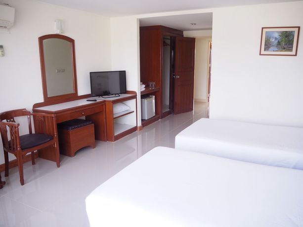 Imagen de la habitación del Hotel Sinkiat Thani. Foto 14