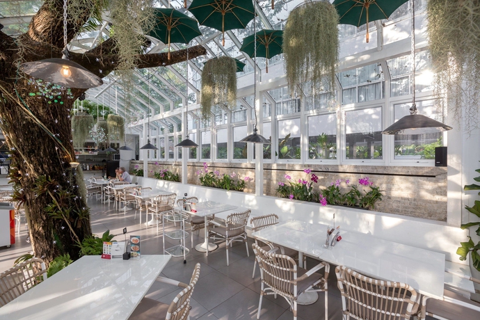 Imagen del bar/restaurante del Hotel Sino House Phuket. Foto 2