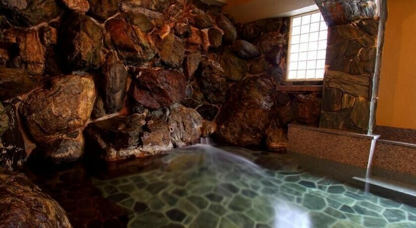 Imagen de la piscina del Hotel Sinonomesou. Foto 38