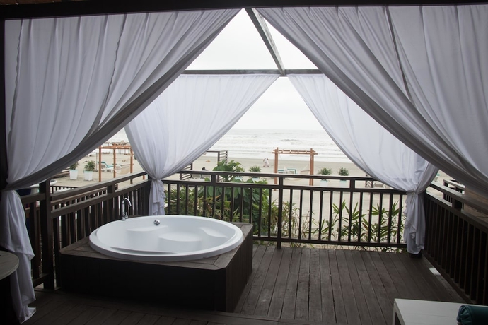 Imagen de la habitación del Hotel Sinq Beach Morjim. Foto 6