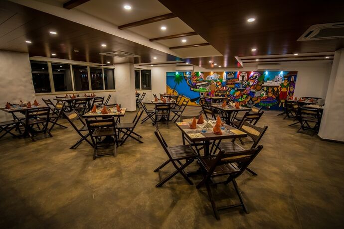 Imagen del bar/restaurante del Hotel Sinq Edge. Foto 17
