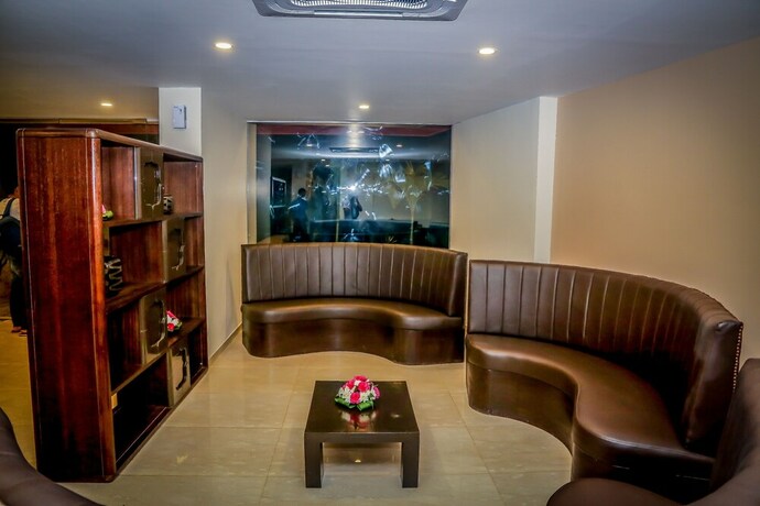 Imagen de los interiores del Hotel Sinq Edge. Foto 25