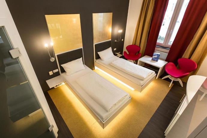 Imagen de la habitación del Hotel Sinsheim. Foto 5