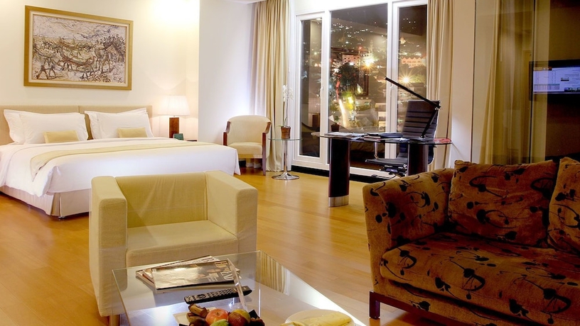 Imagen de la habitación del Hotel Sintesa Peninsula Hotel Manado. Foto 5