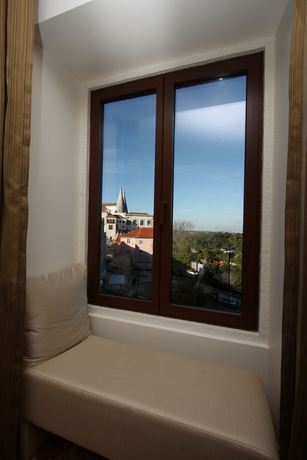 Imagen de la habitación del Hotel Sintra Boutique. Foto 10