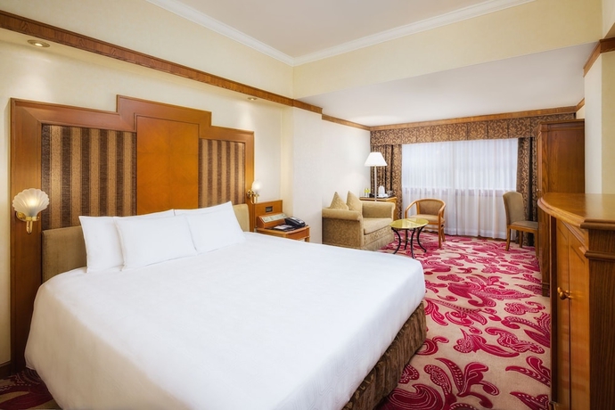 Imagen de la habitación del Hotel Sintra. Foto 10