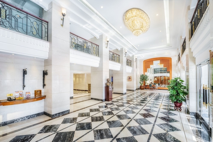 Imagen de los interiores del Hotel Sintra. Foto 18