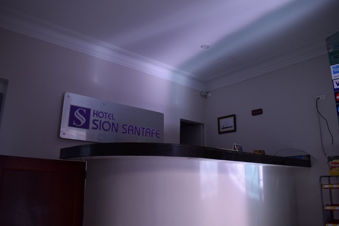 Imagen de los interiores del Hotel Sion Santafe. Foto 16