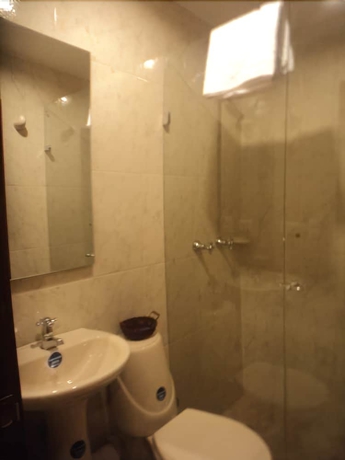 Imagen de la habitación del Hotel Sion Santafe. Foto 13