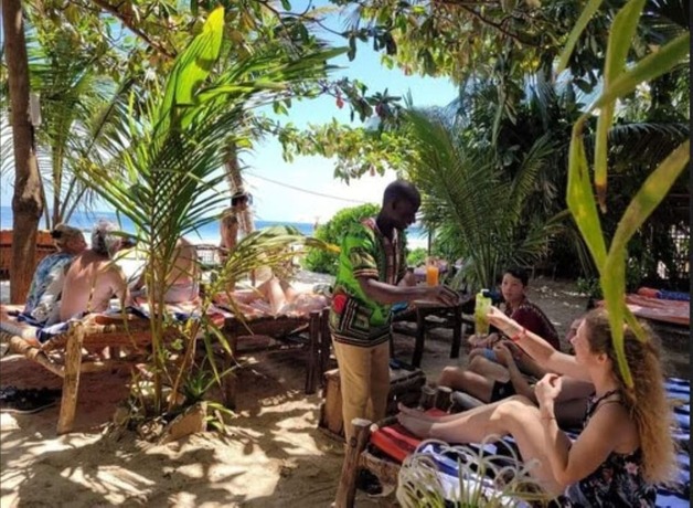 Imagen general del Hotel Sipano Beach Lodge. Foto 9