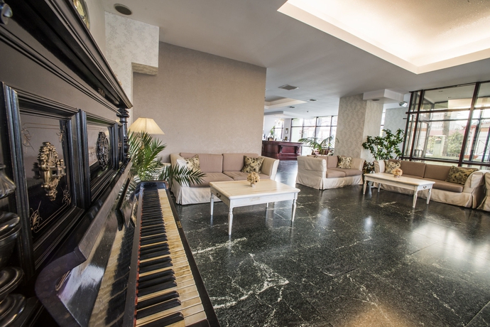 Imagen de los interiores del Hotel Siqua. Foto 9