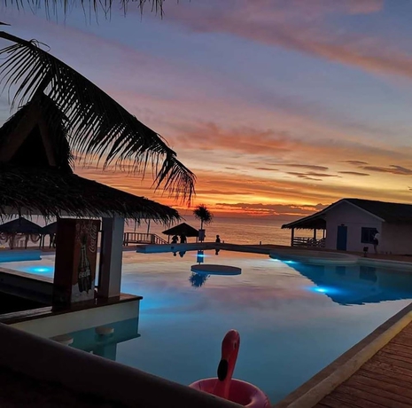 Imagen de la piscina del Hotel Siquijor Eastern Garan Seaview Resort. Foto 19