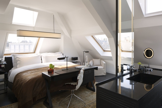 Imagen de la habitación del Hotel Sir Albert. Foto 4