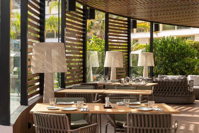 Imagen del bar/restaurante del Hotel Sir Anthony. Foto 14