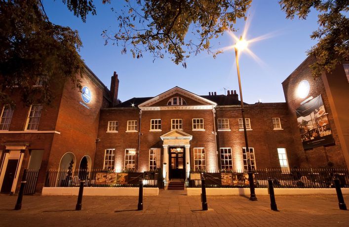 Imagen general del Hotel Sir Christopher Wren .. Foto 2