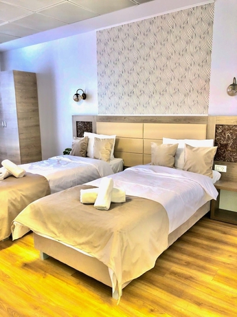 Imagen de la habitación del Hotel Sir Fundeni. Foto 10