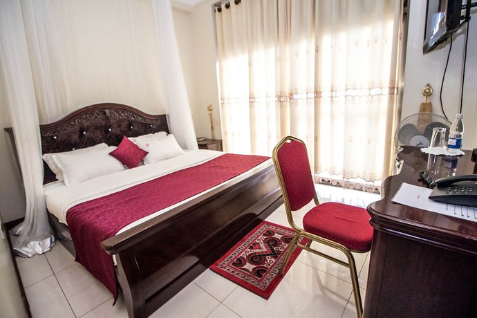 Imagen de la habitación del Hotel Sir Jose. Foto 18
