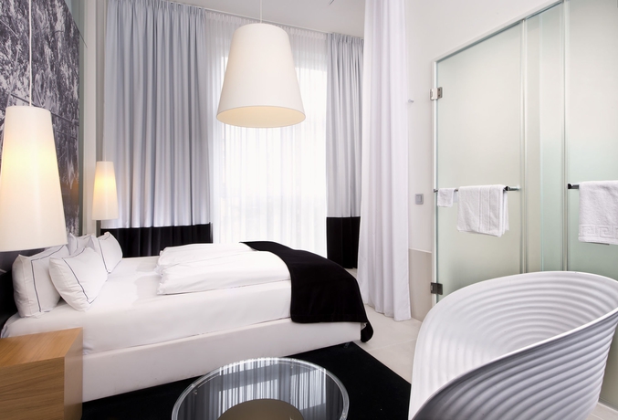 Imagen de la habitación del Hotel Sir Savigny. Foto 9