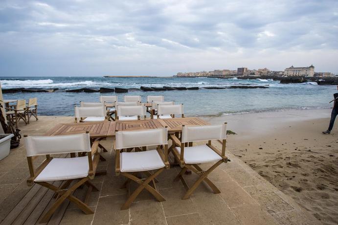 Imagen del bar/restaurante del Hotel Siracusa Resort Musciara. Foto 3