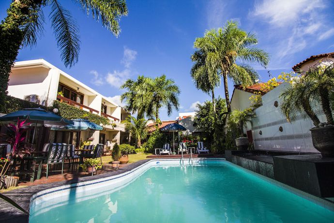 Imagen de la piscina del Hotel Sirari Suites, Municipio Santa Cruz de la Sierra. Foto 19