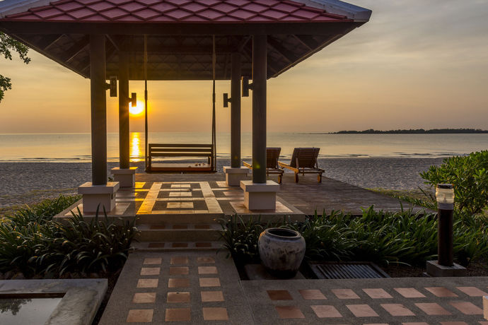 Imagen de los interiores del Hotel Sirarun Resort. Foto 14