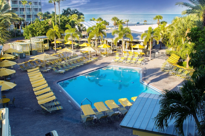 Imagen de los exteriores del Hotel Sirata St Pete Beach Resort Tapestry Collection by Hilton. Foto 6