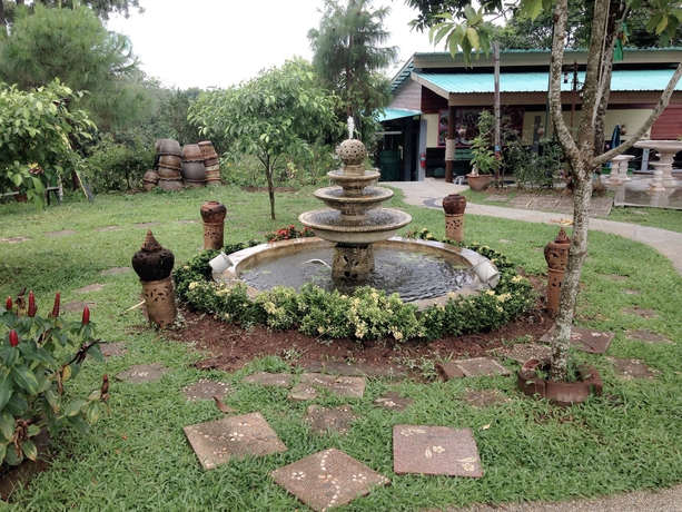 Imagen de los exteriores del Hotel Siray House. Foto 12