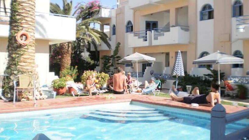 Imagen general del Hotel Sirena Apartments. Foto 9