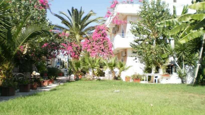 Imagen general del Hotel Sirena Apartments. Foto 12