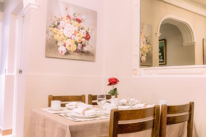 Imagen del bar/restaurante del Hotel Sirena Beach. Foto 4