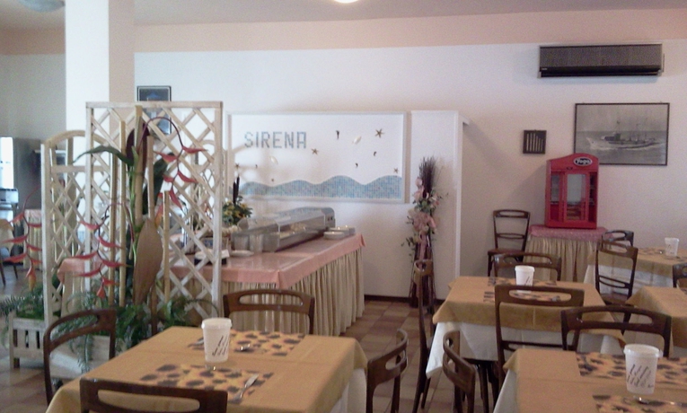 Imagen del bar/restaurante del Hotel Sirena, Bellaria-Igea Marina. Foto 5