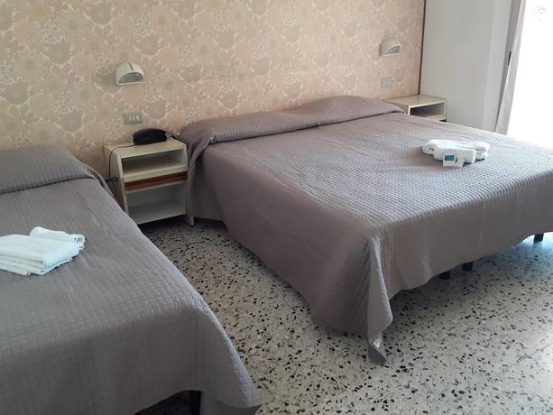 Imagen de la habitación del Hotel Sirena, Bellaria-Igea Marina. Foto 4