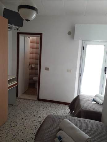 Imagen de la habitación del Hotel Sirena, Bellaria-Igea Marina. Foto 17