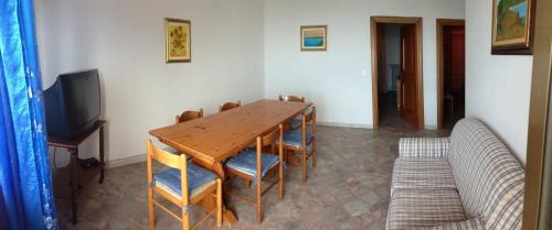 Imagen de la habitación del Hotel Sirena, Castellabate. Foto 8