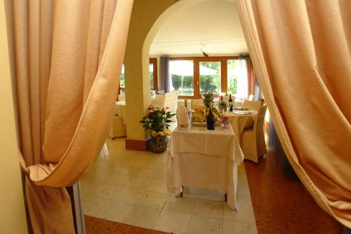 Imagen general del Hotel Sirena, Lazise. Foto 1