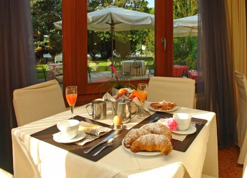 Imagen general del Hotel Sirena, Lazise. Foto 6