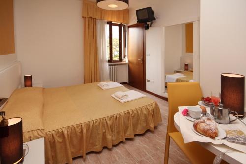 Imagen general del Hotel Sirena, Lazise. Foto 8