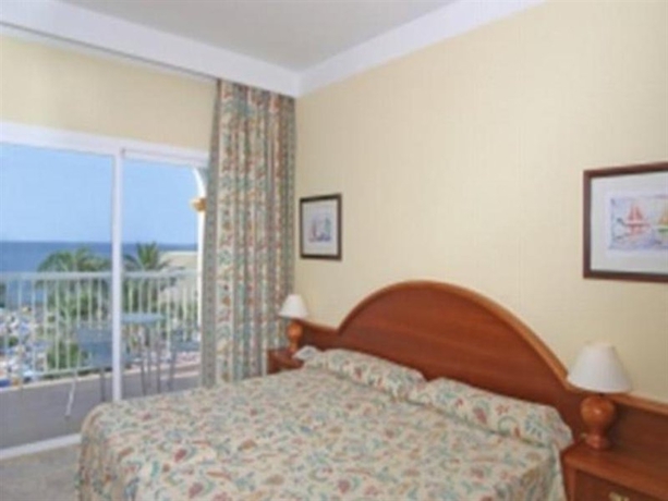 Imagen general del Hotel Sirenis Club Aura. Foto 7