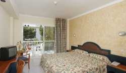 Imagen de la habitación del Hotel Sirenis Playa Dorada. Foto 3
